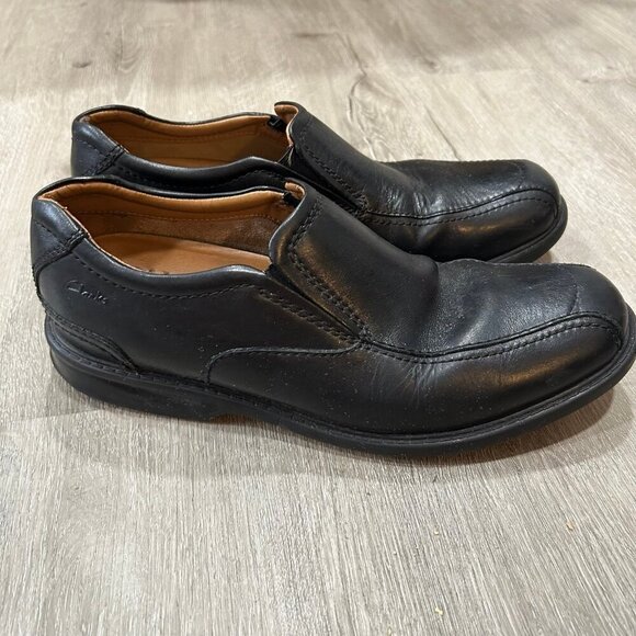 Clarks Black Leather Slip On Loafers Men's Size 9 - Picture 3 of 7